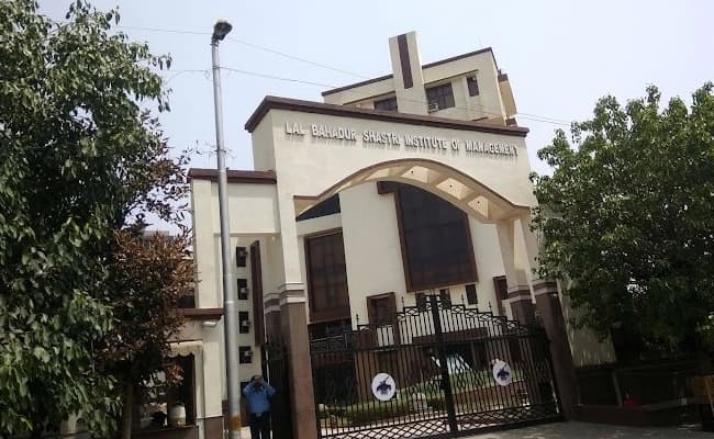 LBSIM Delhi Infra 4.webp