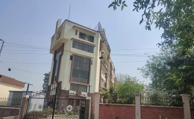 LBSIM Delhi Infra 5.webp