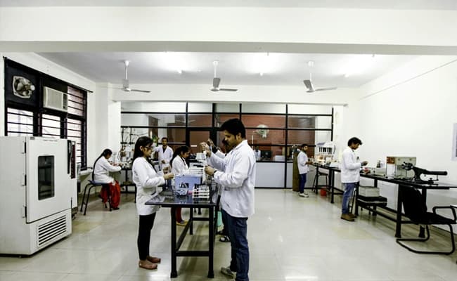 LPU, Jalandhar Labs 5.webp