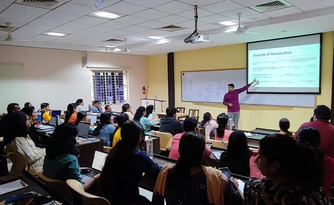 MAHE, Bangalore Classroom 3.webp