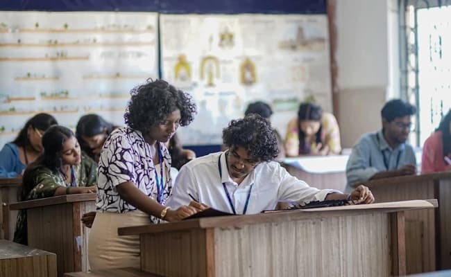 MCE, Chennai Classroom 1.webp