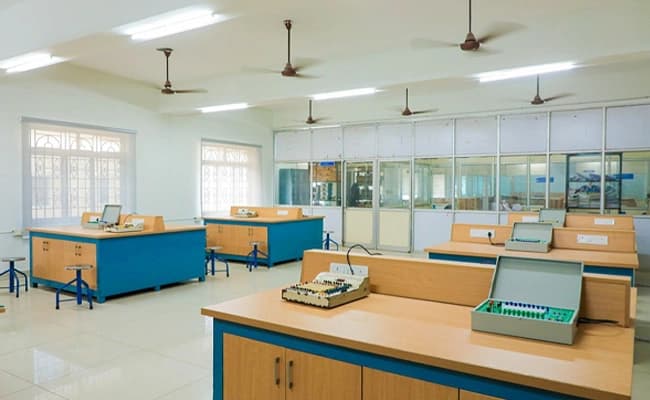 MCE, Chennai Labs 1.webp