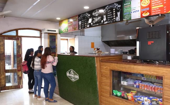 MERI Janakpuri, Delhi Cafeteria 1.webp