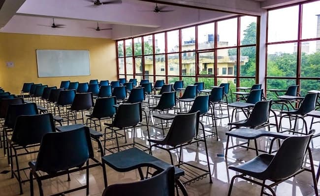 MERI Janakpuri, Delhi Classroom 2.webp