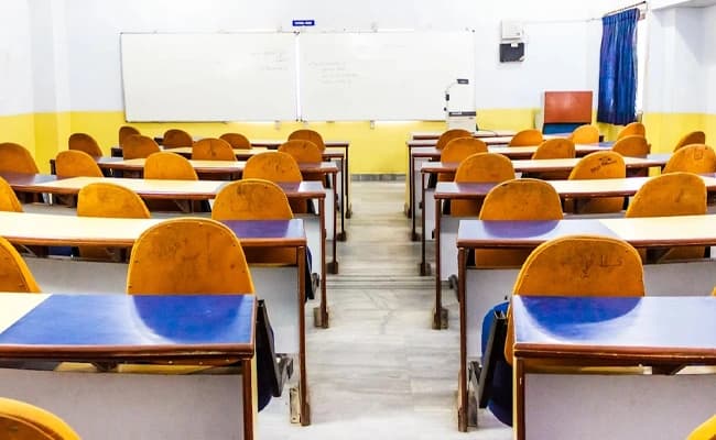 MERI Janakpuri, Delhi Classroom 4.webp
