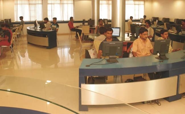 MIT, Pune Labs 1.webp