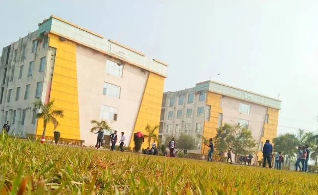 MITS, Lucknow Gallery 10.webp