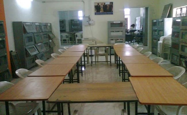 MLRSM, Lucknow Classroom 2.webp
