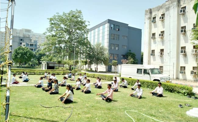 NIMT, Greater Noida Ground 3.webp