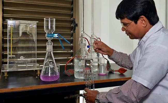 PDPU, Gandhinagar Laboratory 4.webp