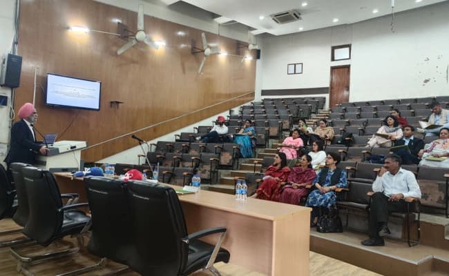Panjab University Chandigarh Classroom 3.webp