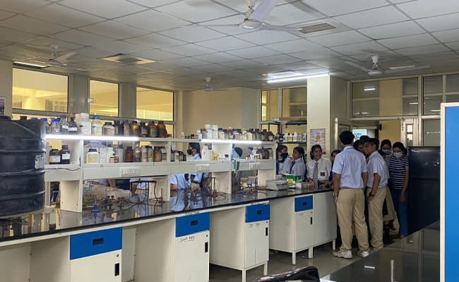 Panjab University Chandigarh Labs 1.webp