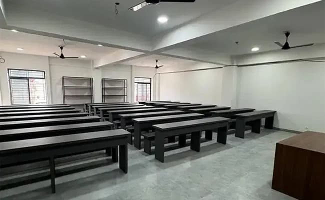 RIHM, Kolkata Classroom 1.webp