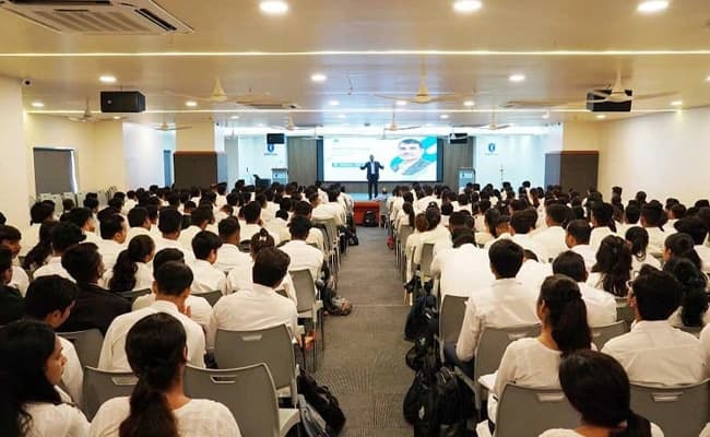 RIIM, Pune Classroom 3.webp