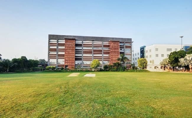 SBS, Ahmedabad Infra 3.webp