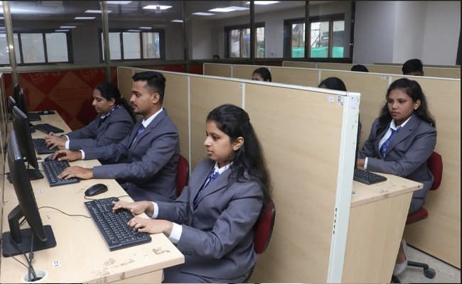 SBS, Mumbai Labs 2.webp