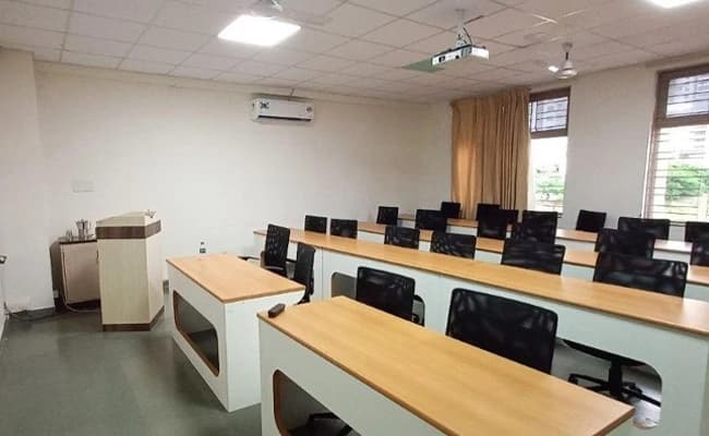 SIIB Hinjewadi Pune Classroom 2.webp