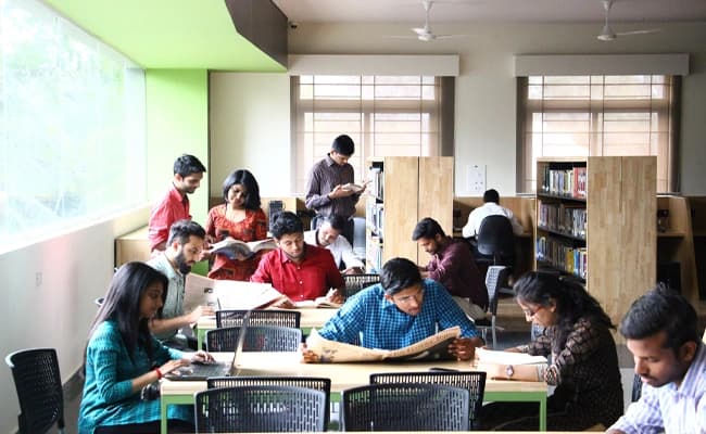 SJIM, Bangalore Classroom 2.webp