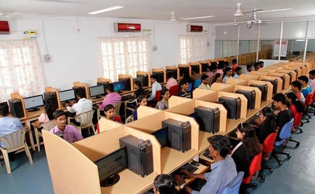 SJIM, Bangalore Labs 2.webp
