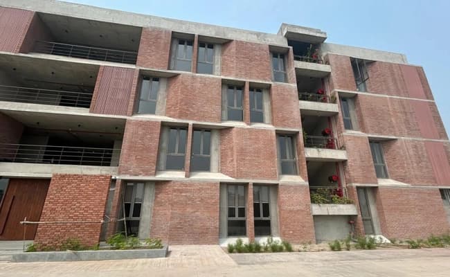 SKIPS University, Gandhinagar Infra 2.webp