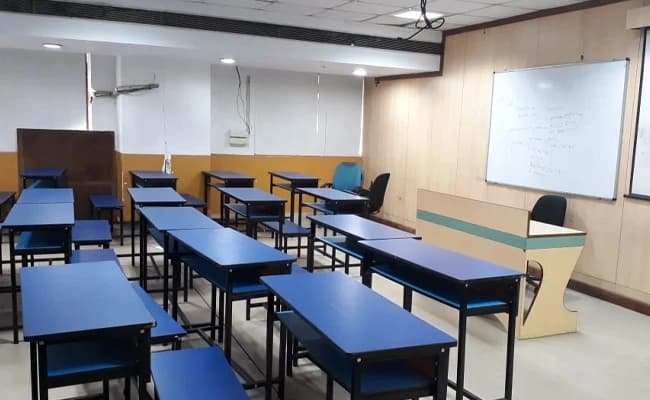 TIU, Kolkata Classroom 2.webp