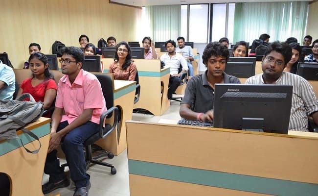 TIU, Kolkata Labs 3.webp