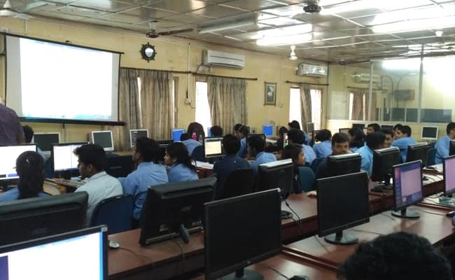 TIU, Kolkata Labs 5.webp