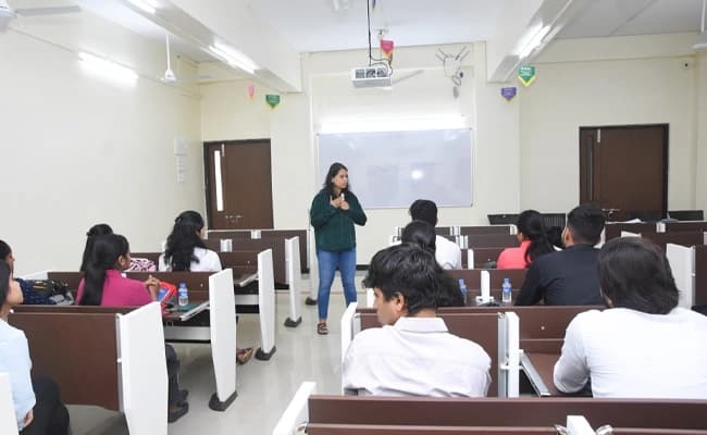 VSM, Mumbai Classroom 1.webp