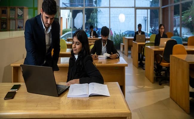 WIMD Bangaluru Classroom 3.webp