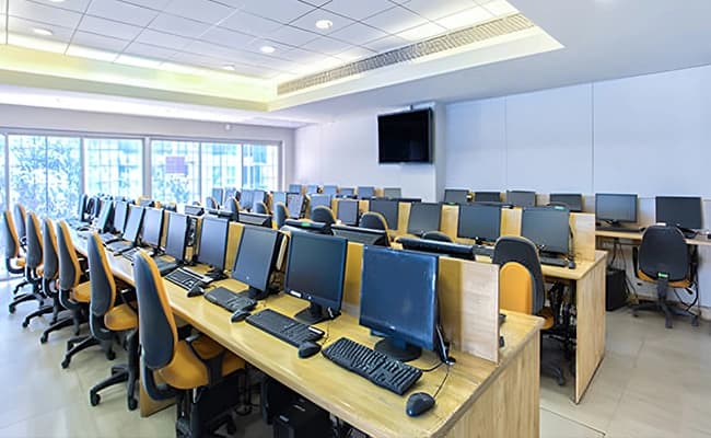 WIMD Bangaluru Labs 3.webp