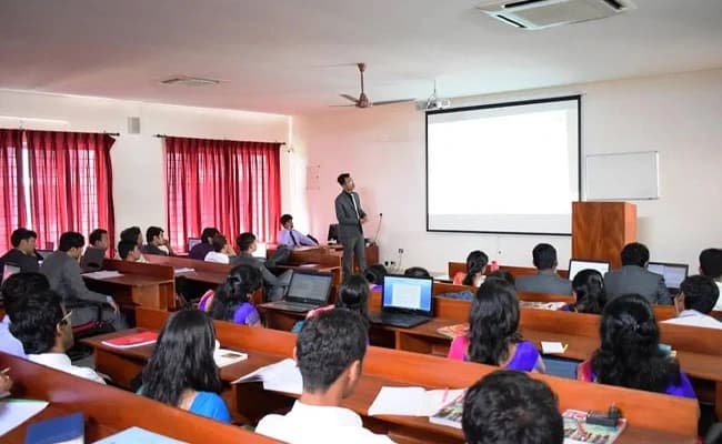 XIME, Kochi Classroom 2.webp