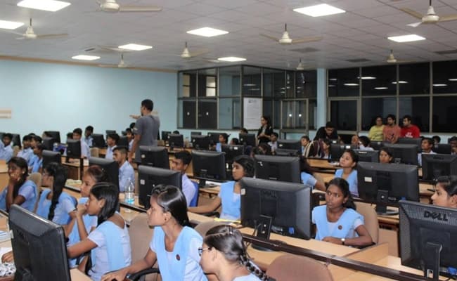 Xlri Jamshedpur Labs 3.webp