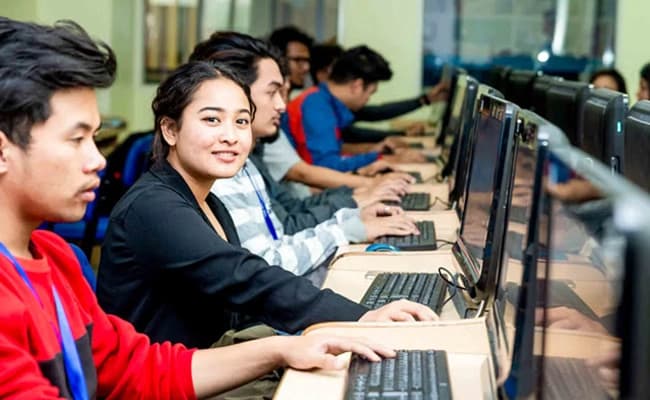 YBN University, Ranchi Labs 4.webp