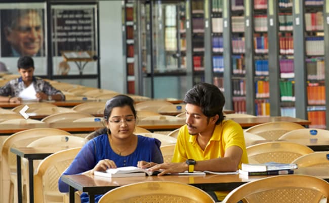 aditya-engineering-college-aec-0002-class3-classroom