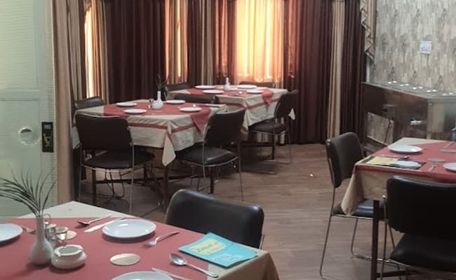 amazon-institute-of-hotel-management-aihm-0002-lab-lab