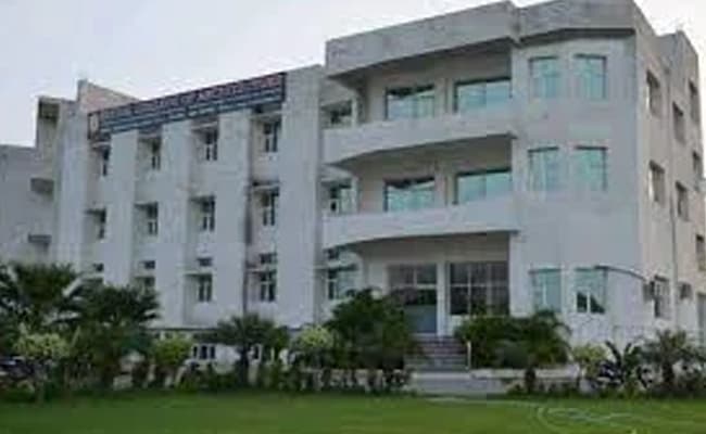 budha-college-of-management-bcm-infrastructure-0003-layer-2-infrastructure