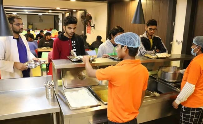 cafeteria-1-cafeteria-21