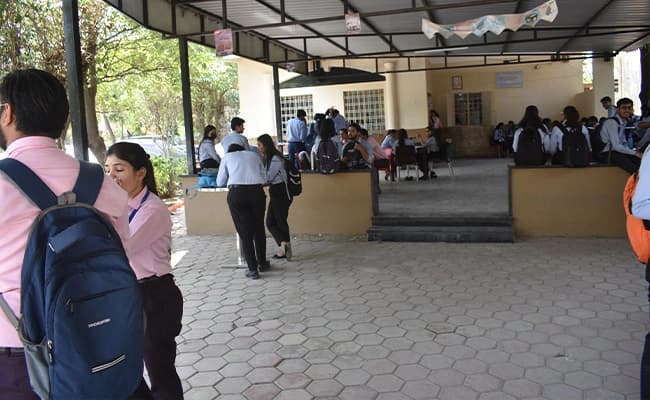 cafeteria-1-cafeteria-99
