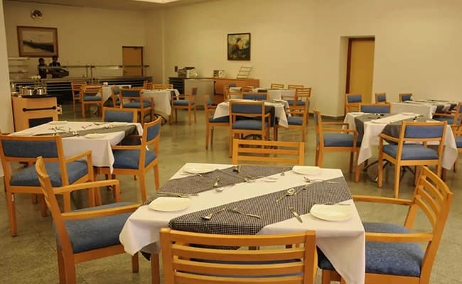 cafeteria-2.webp