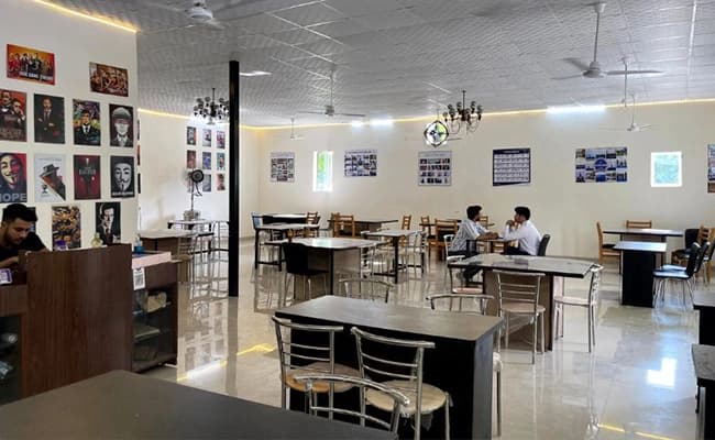 cafeteria-3-cafeteria-19