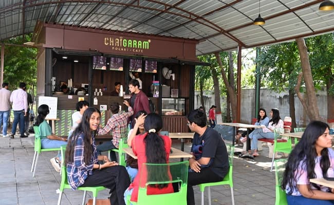 cafeteria-3-cafeteria-43