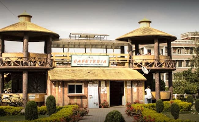 cafeteria1-cafeteria-2