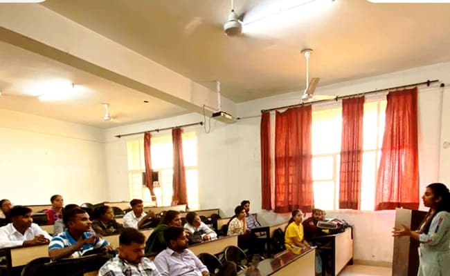 class-4-classroom-7