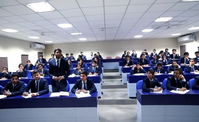 class2-classroom-28