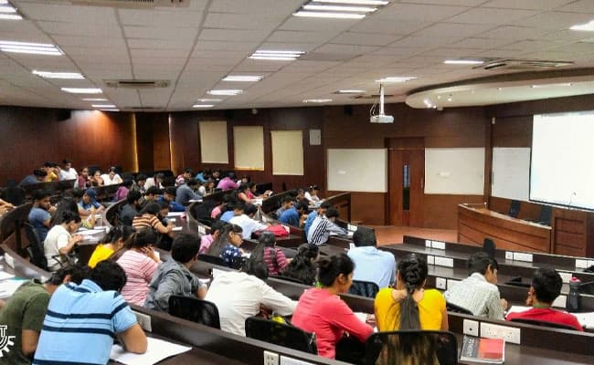 class3-classroom-17