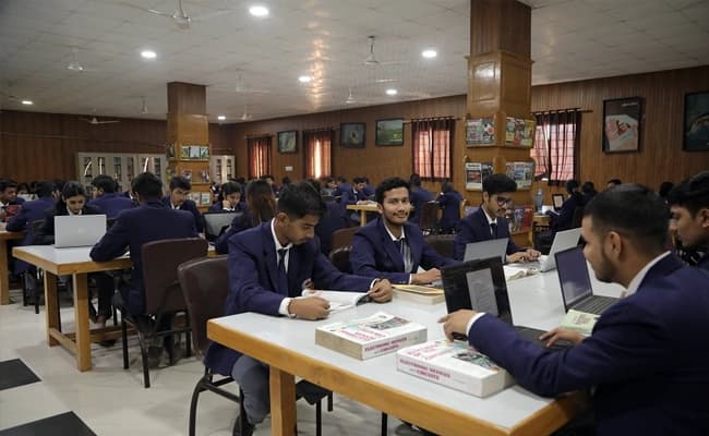 class3-classroom-22