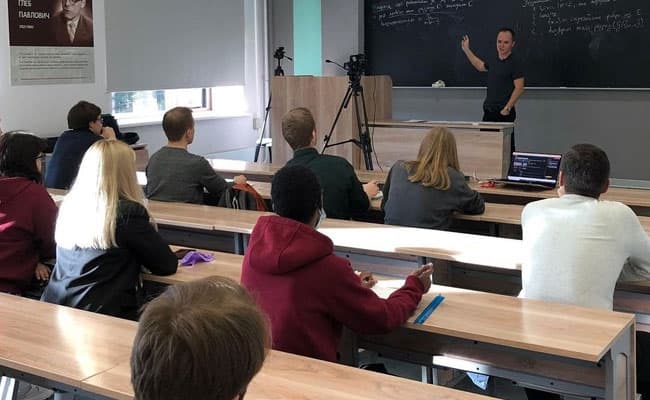 class4-classroom-17