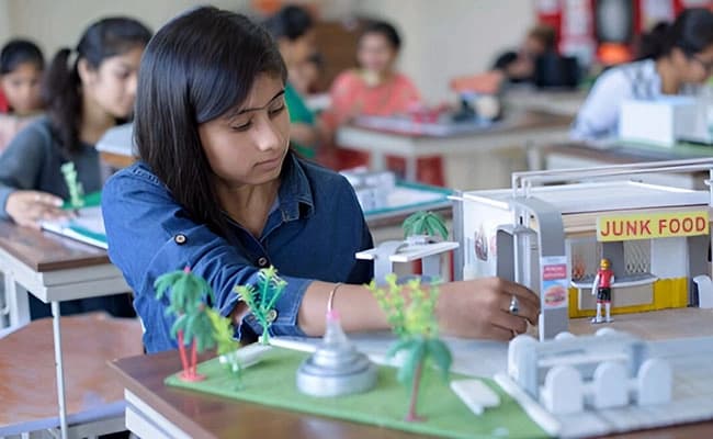 class4-classroom-8