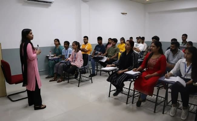 classroom-1-classroom-90