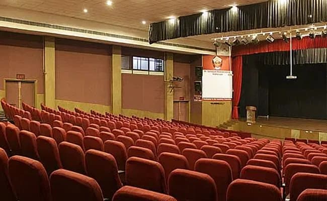 classroom-2-classroom-44